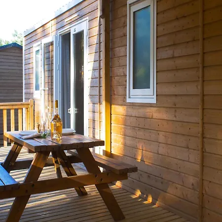 Aldeamento Turístico Campo Di Mare